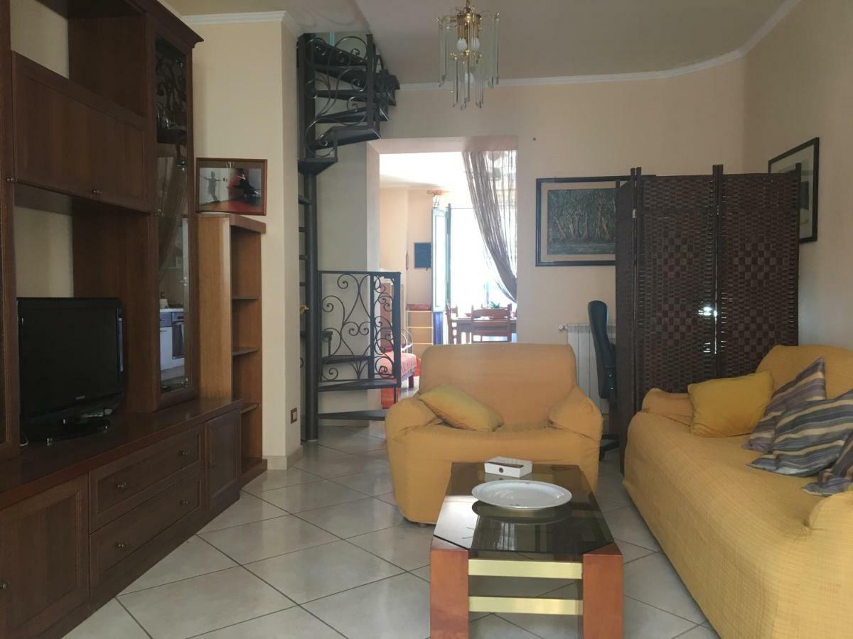 House In Sicily Etna Beach Riposto Exterior photo